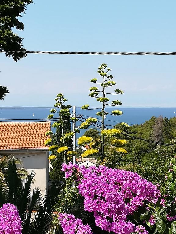 Apartment Neno - Terrace & Parking Veli Losinj Luaran gambar