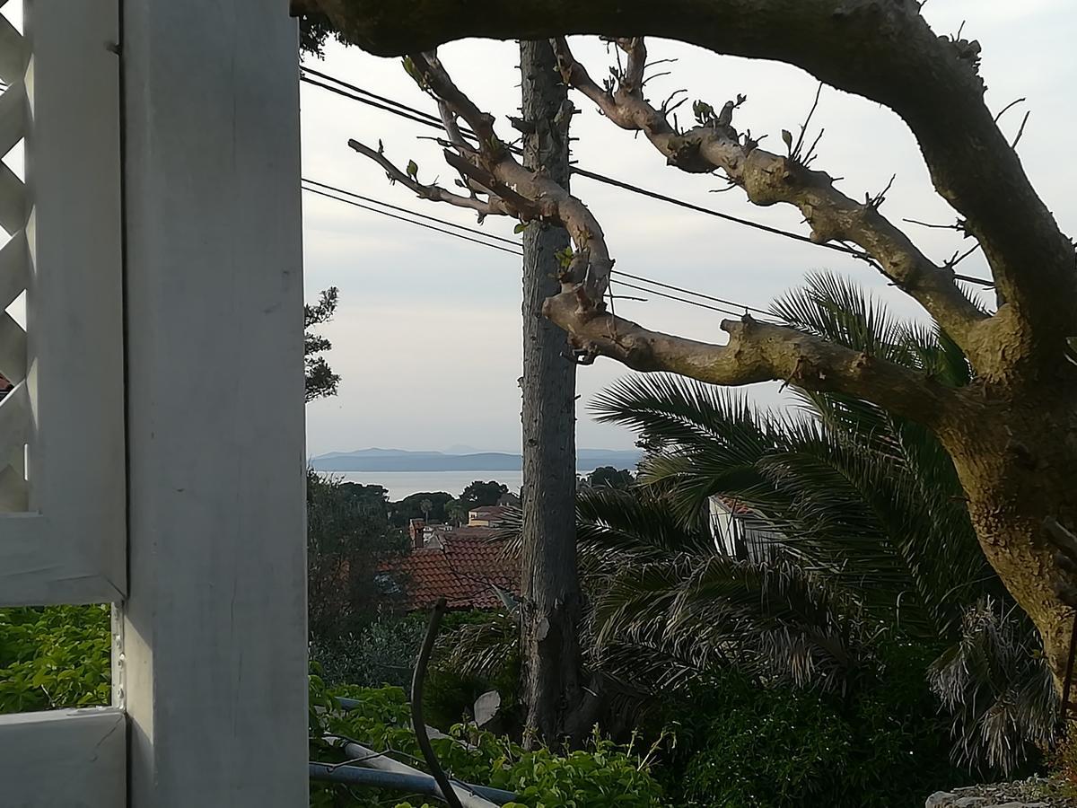 Apartment Neno - Terrace & Parking Veli Losinj Luaran gambar